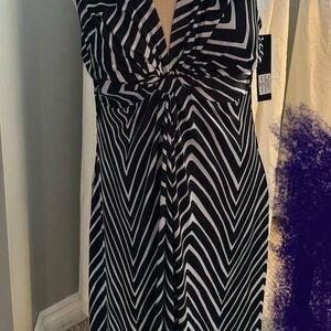 Simon Chang Black and White Zigzag Maxi Dress